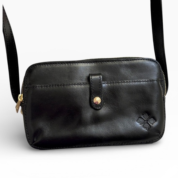 Patricia Nash Alessa leather crossbody bag in black Leather